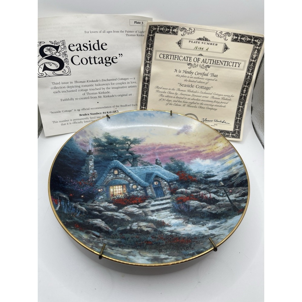 thomas Kinkade's Enchanted Cottages "Seaside‎ Cottage" Round Plate With COA